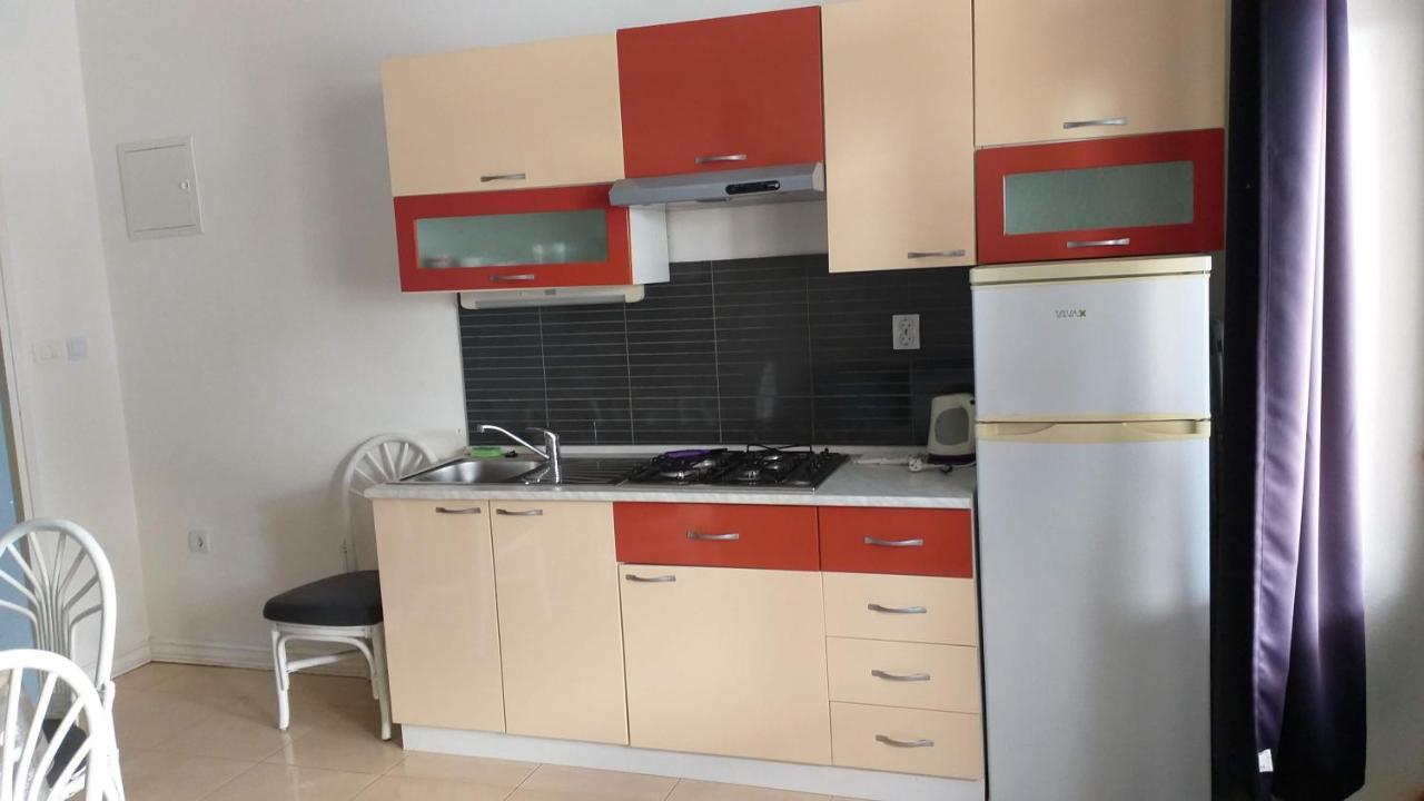 Apartmani Niko Drasnice Exteriör bild