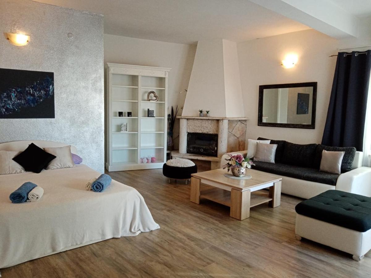 Apartmani Niko Drasnice Exteriör bild