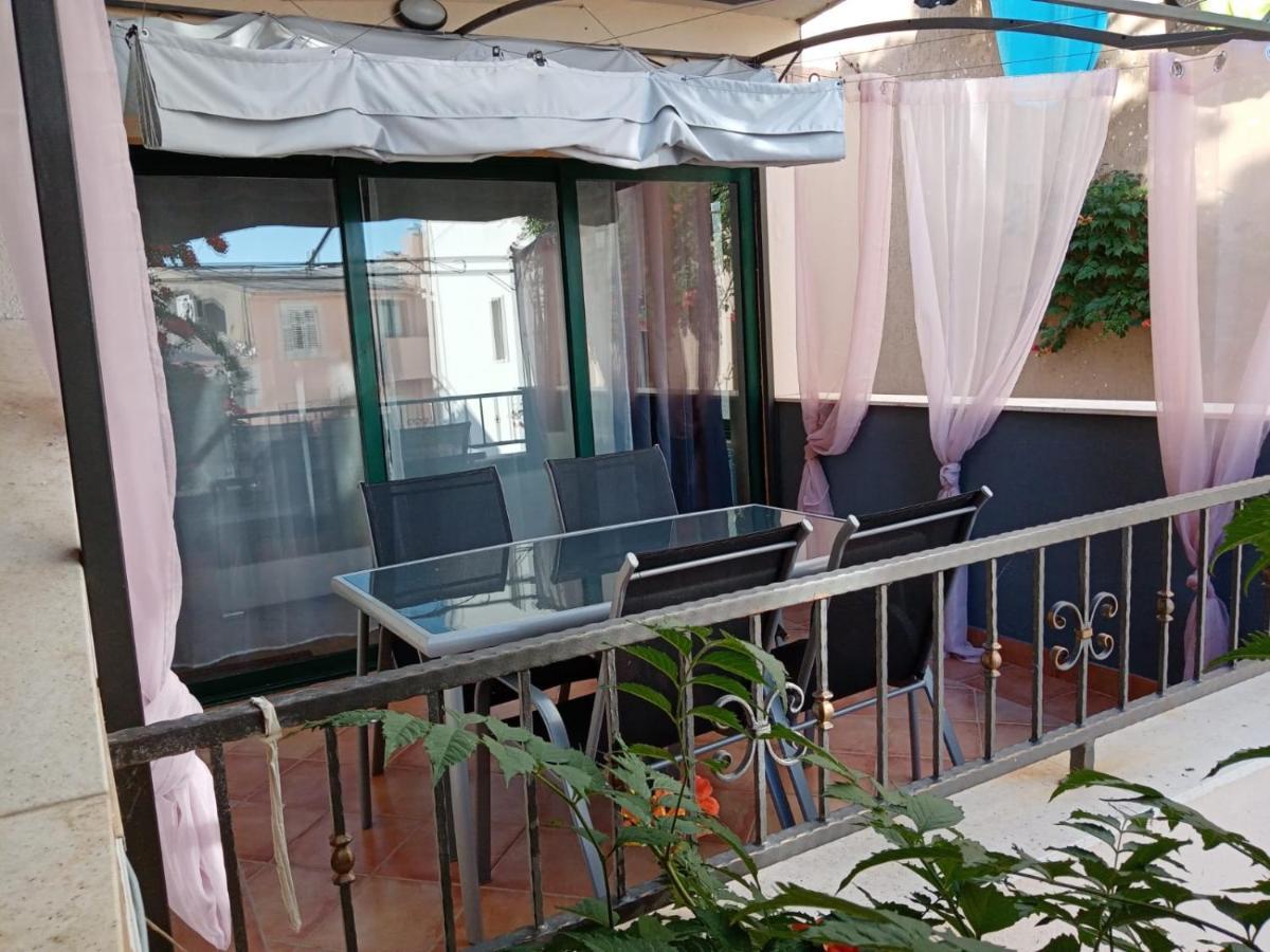 Apartmani Niko Drasnice Exteriör bild